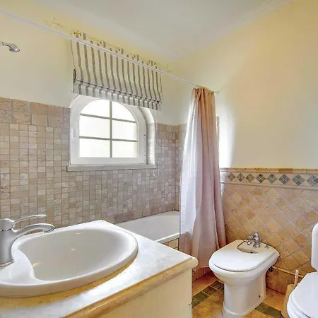 Sao Rafael Sleeps 8 Pool Air Con Wifi *